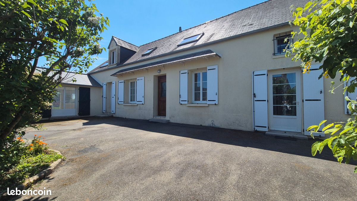 Maison 7 pièces 193 m² · à Fontenay-sur-Mer · 193 m² · 284 000 €