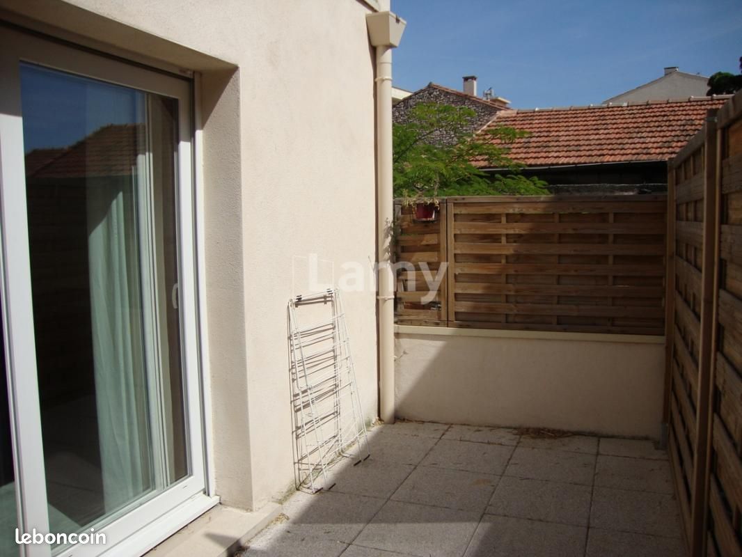 Appartement 1 pièce 25 m² · à Nîmes · 25 m² · 484 €/mois