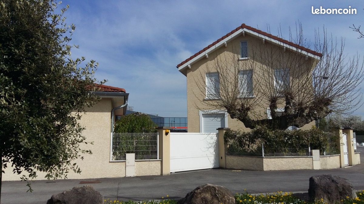 Appartement 3 pièces 72 m² · à Saint-Maurice-de-Beynost · 72 m² · 890 €/mois