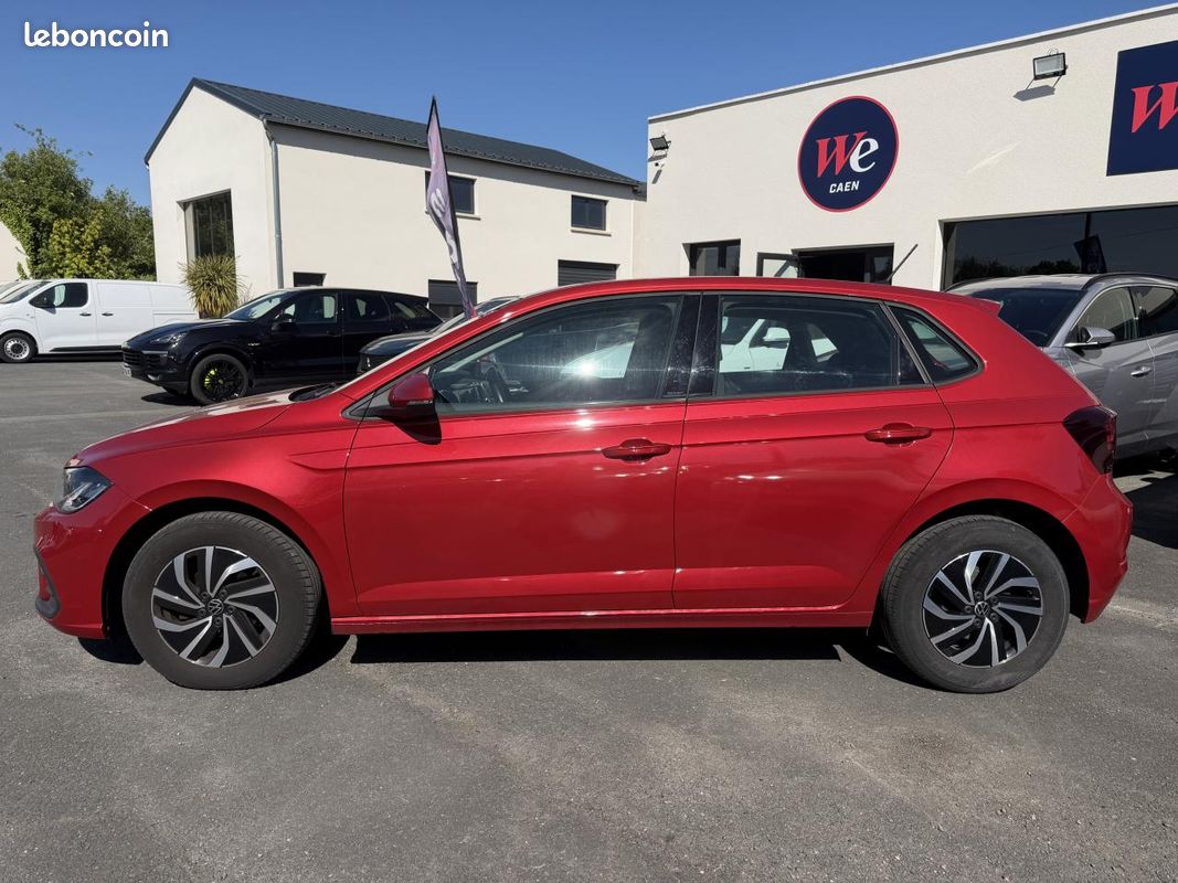 VOLKSWAGEN POLO 1.0 TSI 95ch Life DSG7 - CarPlay - Caméra - Digital CockPit (image 4)