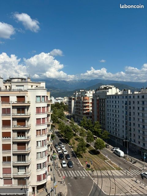 Appartement 4 pièces 74 m² · à Grenoble · 74 m² · 835 €/mois