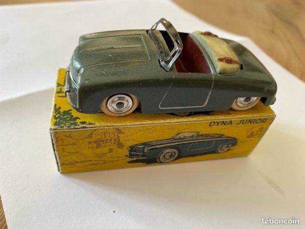 CIJ FRANCE DYNA panhard junior cabriolet voiture miniature MÉTAL rare