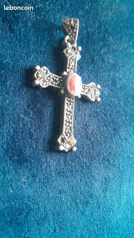 Collier Pendentif Croix En Argent Et Marcassites - Occasion, Bijou Argenté