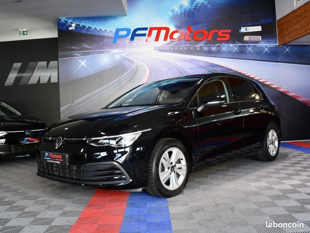 Volkswagen Golf 8 Life 2.0 TDI 150 DSG GPS Virtual ACC Car Play Lumière Ambiance Induction Caméra Lane Front JA 16 (image 1)