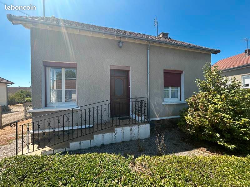 Maison 3 pièces 70 m² · à Aigurande · 70 m² · 89 499 €