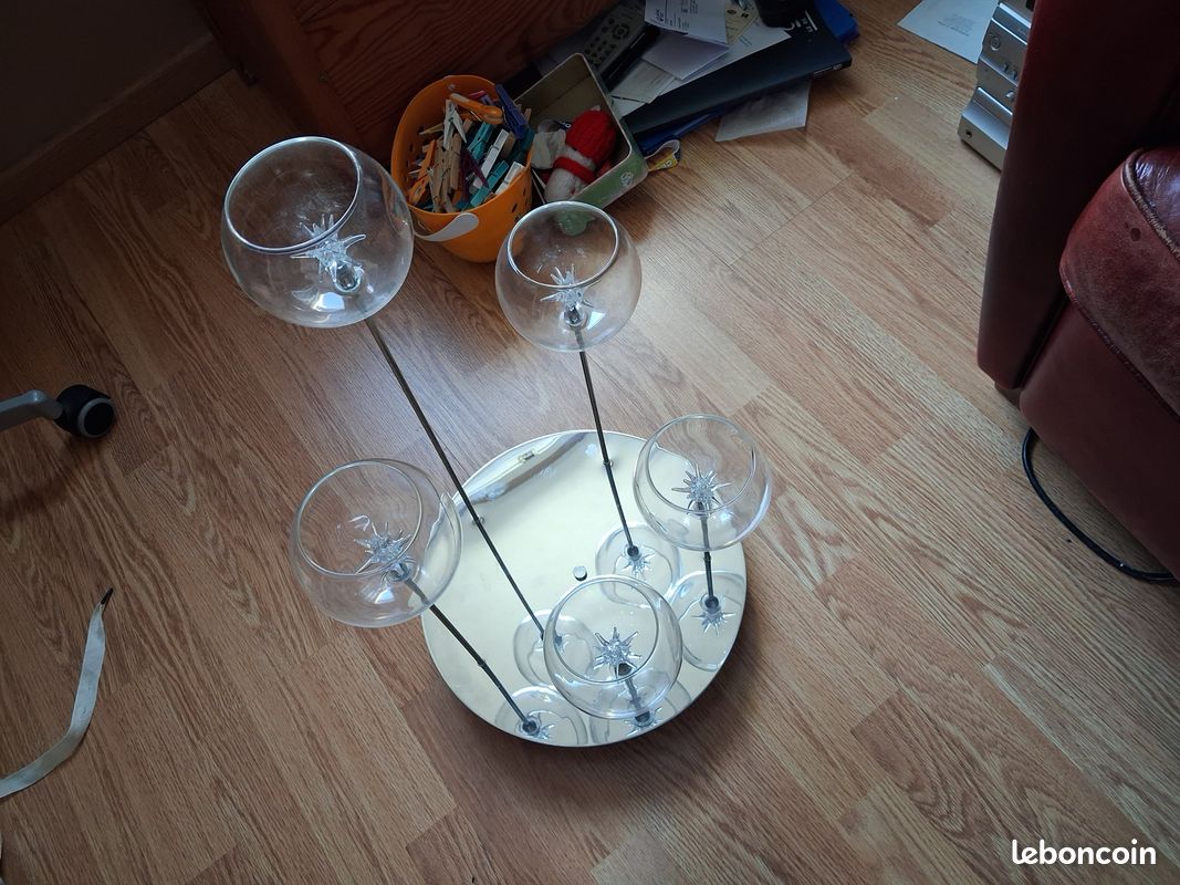 Luminaire (image 1)