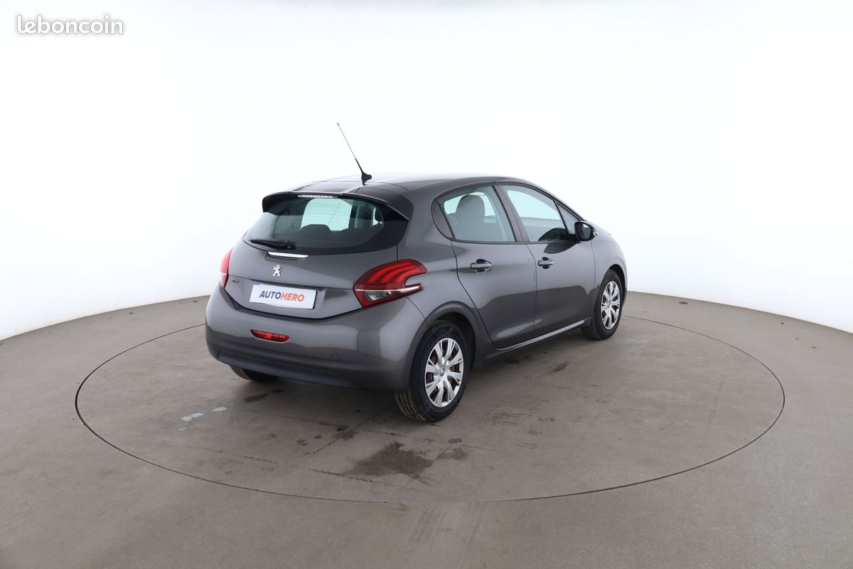 Peugeot 208 1.2 PureTech Active ETG5 5P 82 ch (image 3)