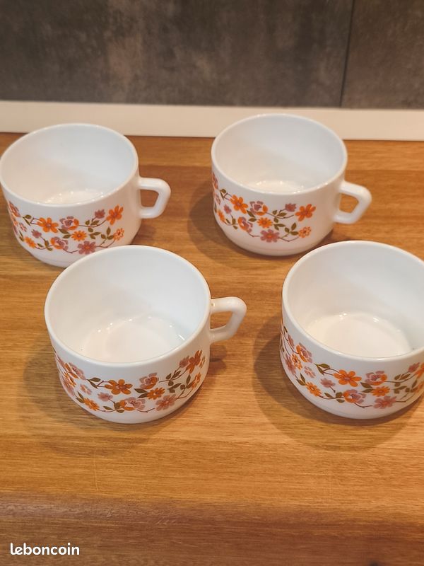 Tasses café sous tasses arcopal modèle scania vintage