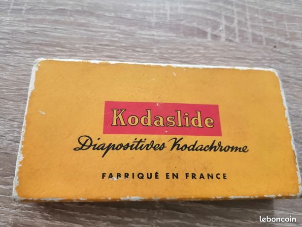 Projetor De Slides Kodak Carrossel S Funcionando Preto