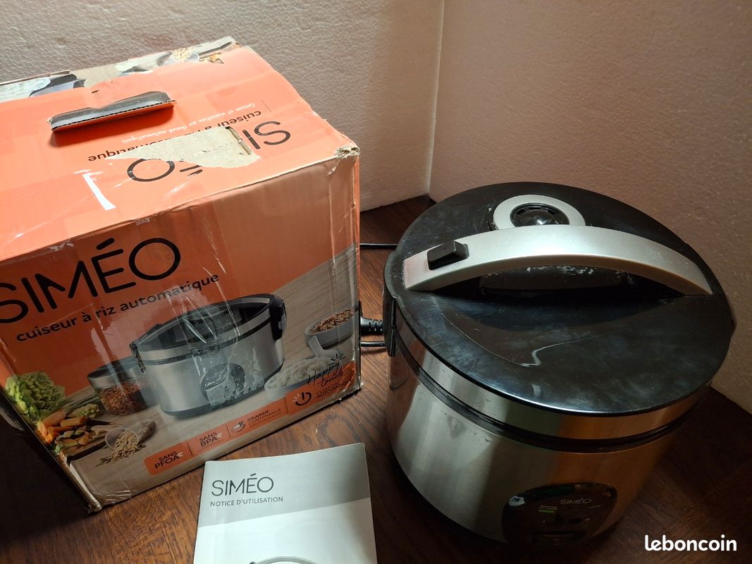 Cuiseur à Riz Et Vapeur SIMEO CRM230 - Argenté, 500W - Occasion Fonctionnel