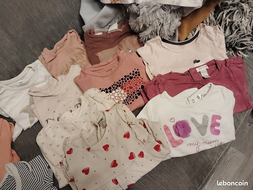 Vêtements fille 12 mois (image 1)