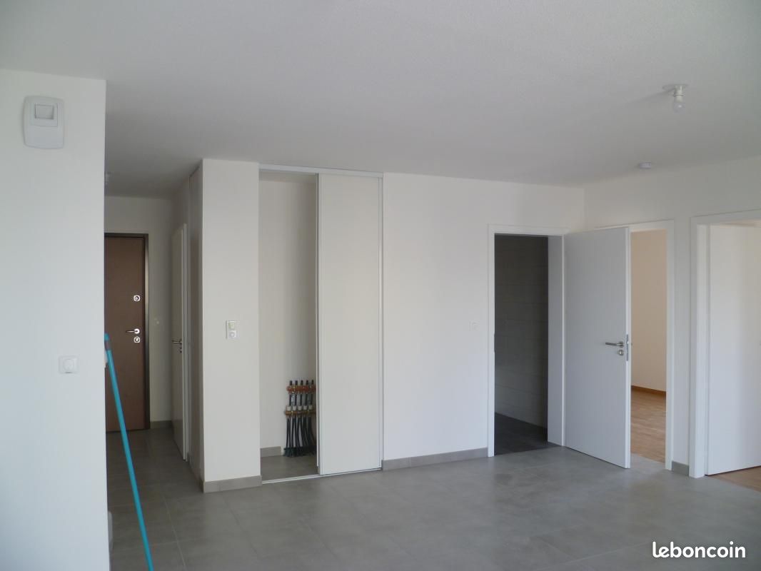 Appartement 3 pièces 57 m² · à Saint-Louis · 57 m² · 781 €/mois