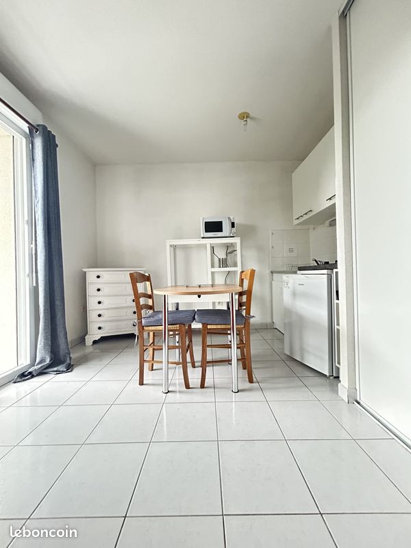 Appartement 1 pièce 19 m² · à Cognac · 19 m² · 355 €/mois