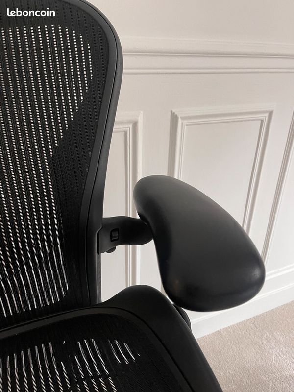 HERMAN MILLER - Fauteuil de Bureau Aeron Taille B (image 4)