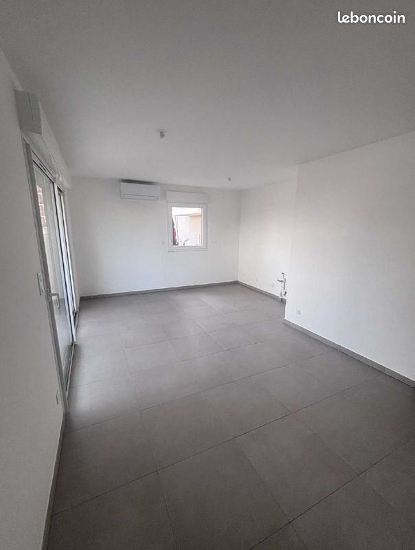 Appartement 2 pièces 49 m² · à Ajaccio · 49 m² · 960 €