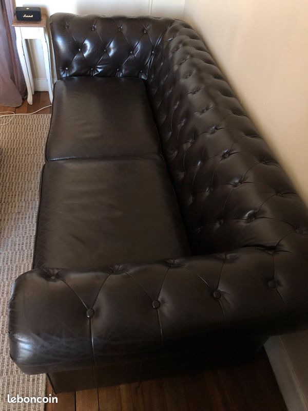 Canapé Chesterfield (image 1)