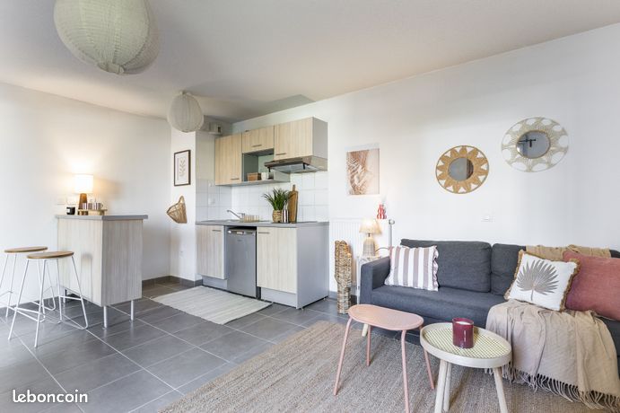 Appartement 1 pièce 33 m² — 1