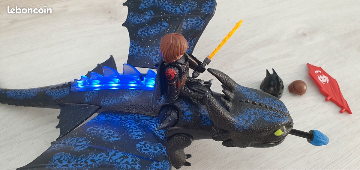 Playmobil 70037 - Dragon - Krokmou et Harold avec bébé dragon (image 2)