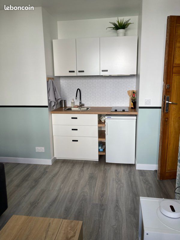 Studio 18 m² pour étudiant, proche plage (image 1)
