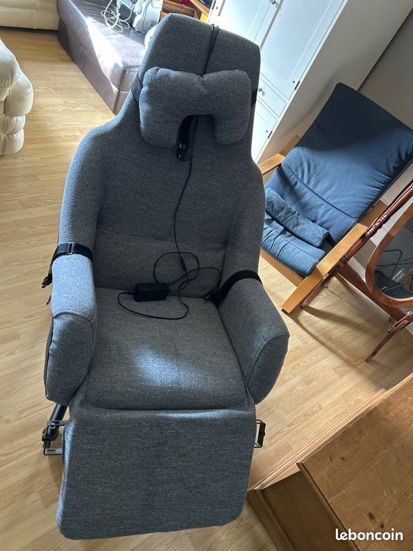 Fauteuil confort électrique (image 1)
