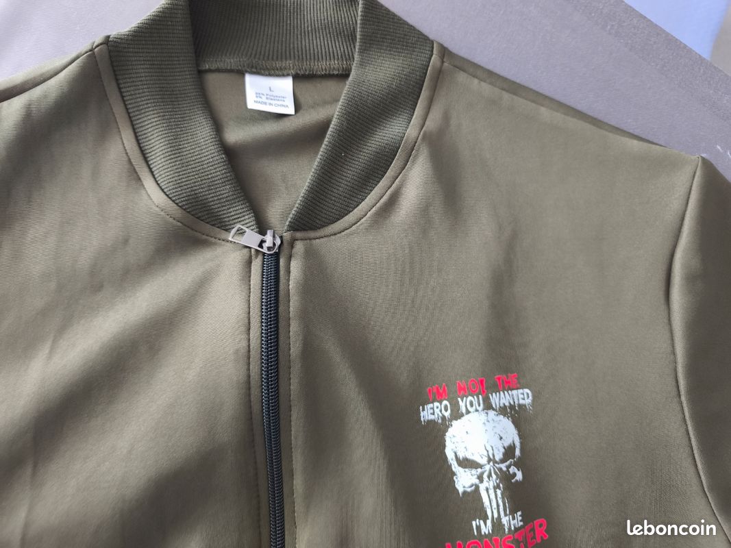 Veste sport kaki Punisher (image 1)