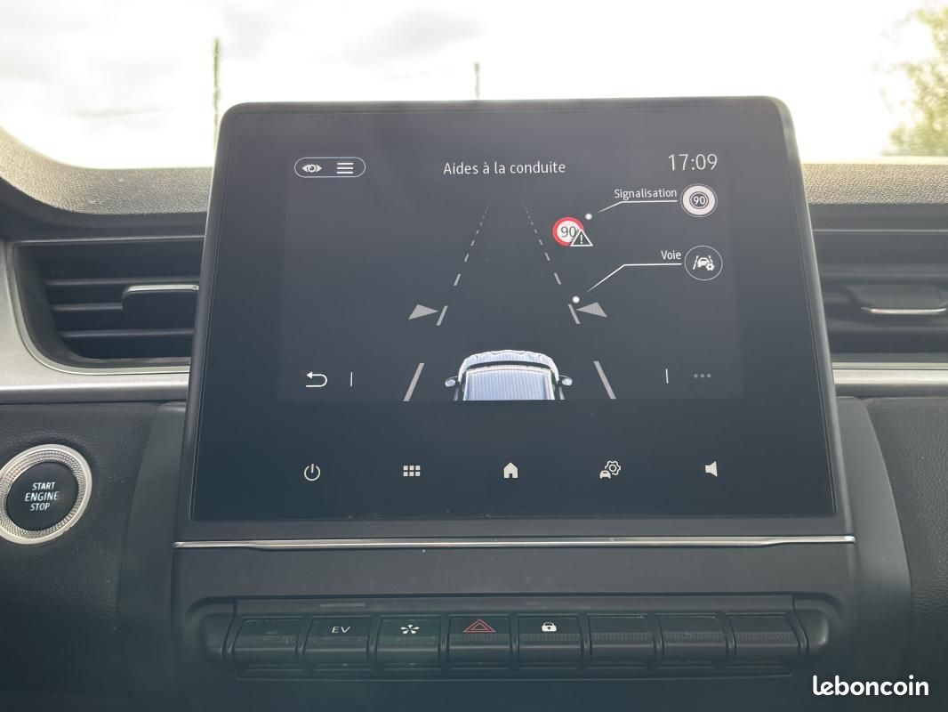 Renault Captur RIVE E-Tech 145 (image 16)