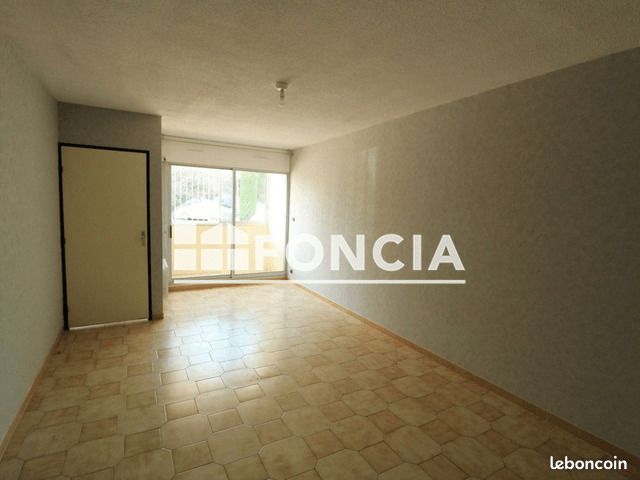 Appartement 2 pièces 46 m² · à Nîmes · 46 m² · 572 €