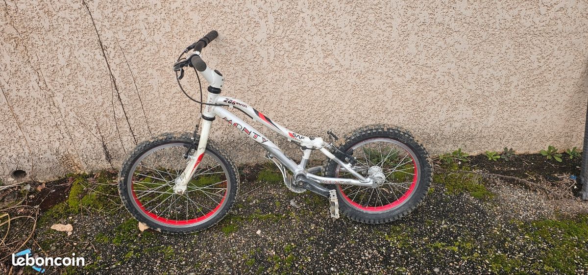 Vélo trial enfant monty 205 kamel 18