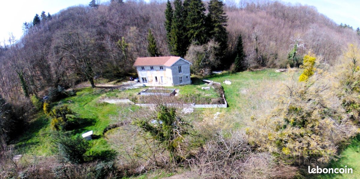 Maison 7 pièces 186 m² · à Saint-Jean-de-Bournay · 186 m² · 335 000 €