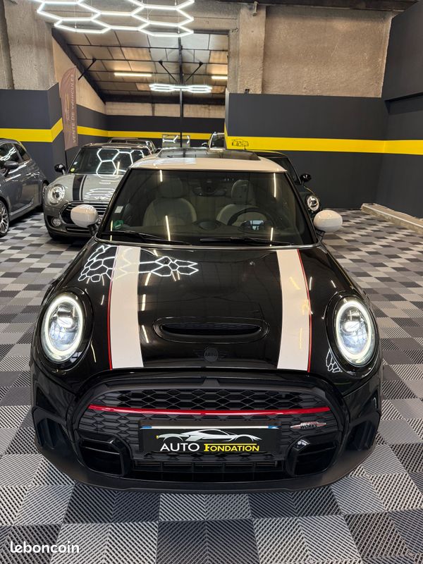 Mini John Cooper Works 231 ch – Cuir Blanc Matelassé – Toit Ouvrant (image 3)