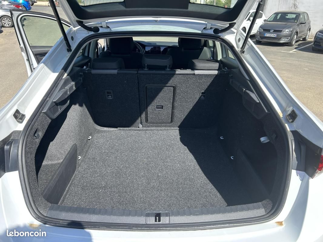 Skoda Octavia 1.5 TSI Hybrid 150 ch ACT DSG7 Selection (image 9)
