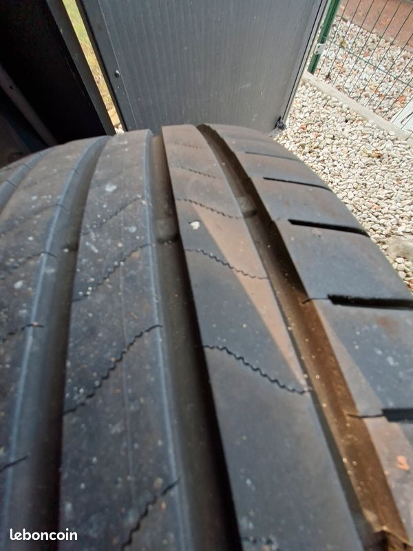Pneus Bridgestone 215/60 r17 (image 2)