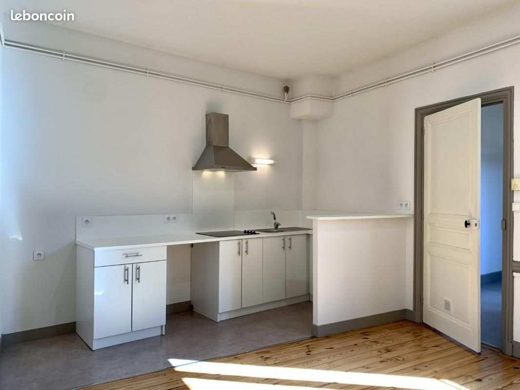 Appartement 3 pièces 58 m² · à Roanne · 58 m² · 525 €/mois