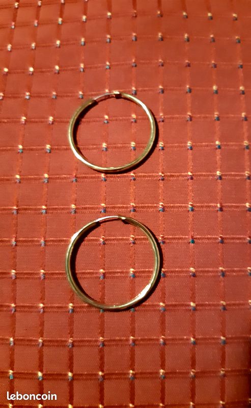 Boucles d'oreilles, créoles, dorées (image 2)