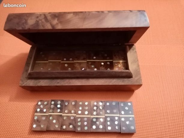 ANCIEN JEU DE Domino En Bois De Loupe De Thuya Fabrication Artisanale D'epoque EUR 30,00 - FR