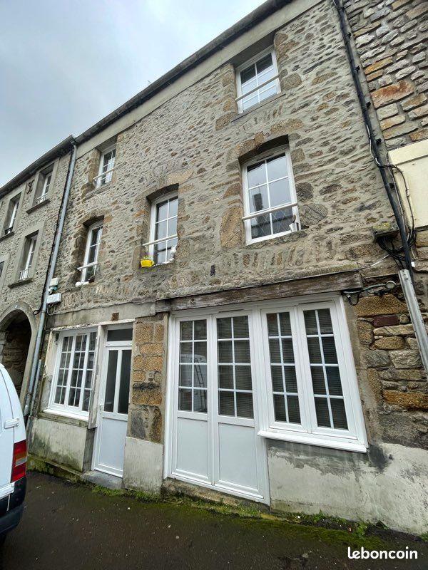Immeuble 6 pièces 150 m² · à Coutances · 150 m² · 175 000 €