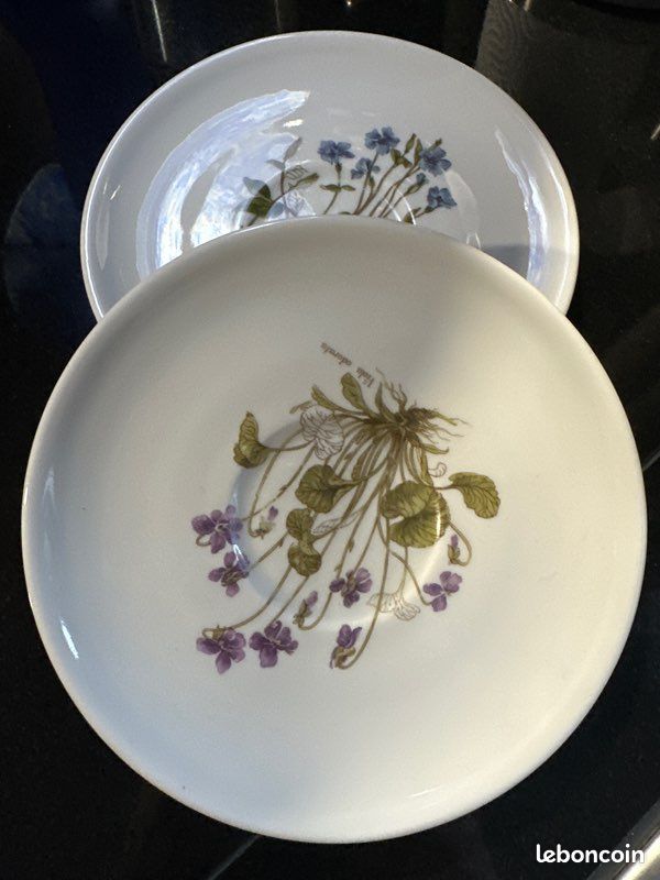 Lot de 2 sous tasses Philippe Deshoulieres en porcelaine (image 3)