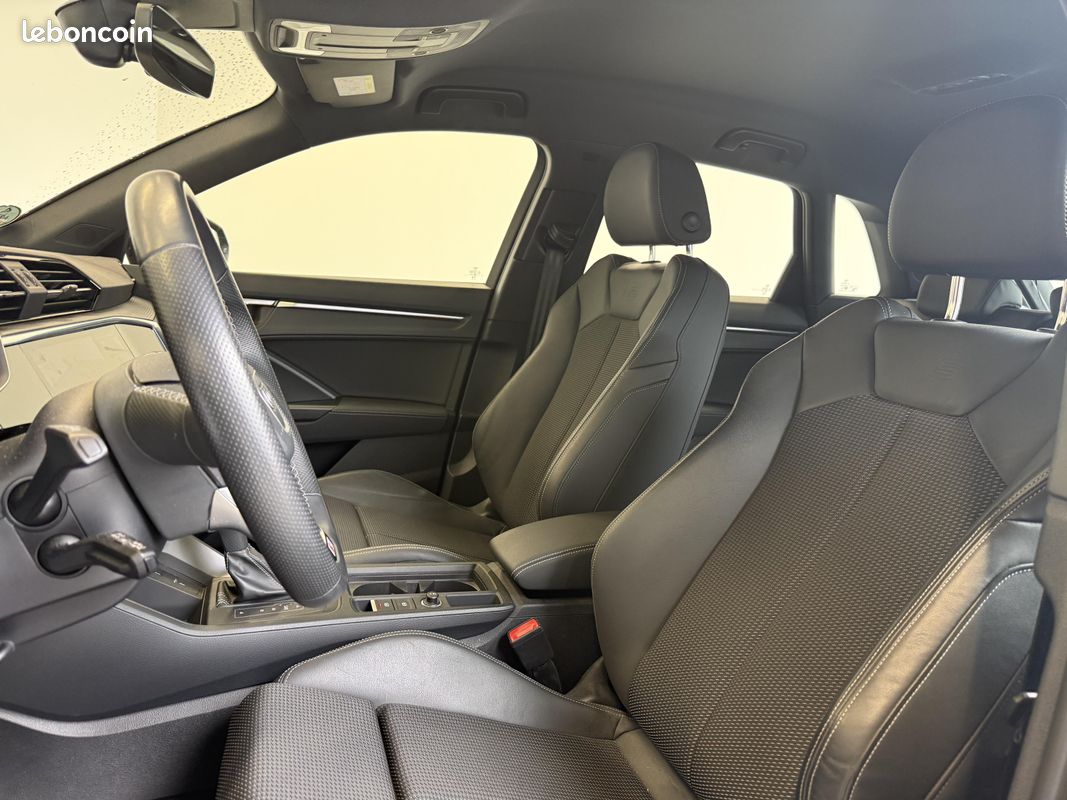 AUDI Q3 45 TFSIe 245 ch S tronic 6 S line (image 27)