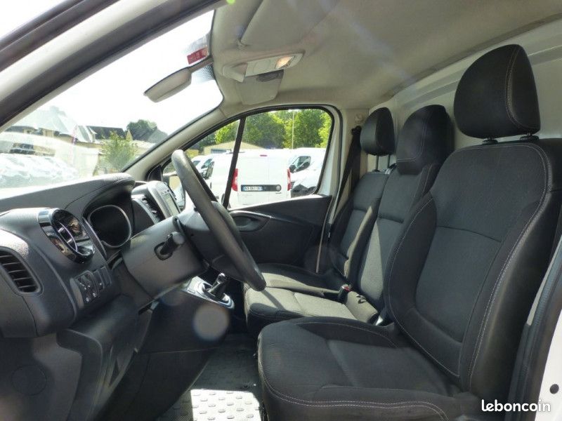 Renault TRAFIC III FG L1H1 1000 2.0 DCI 120CH CONFORT E6 (image 10)