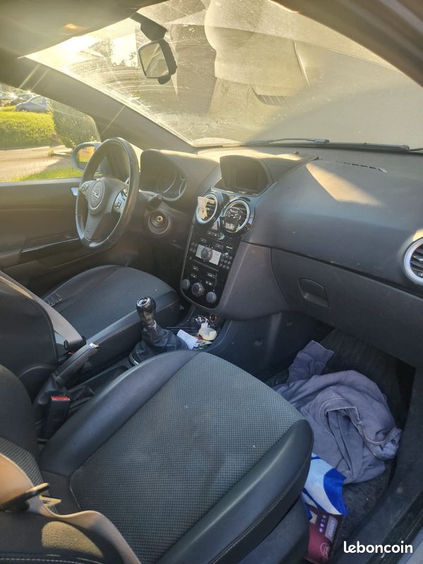 Opel corsa (image 2)