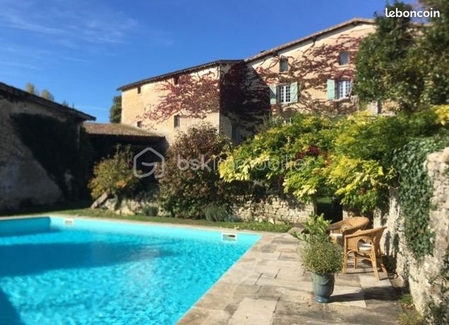 Maison 11 pièces 480 m²