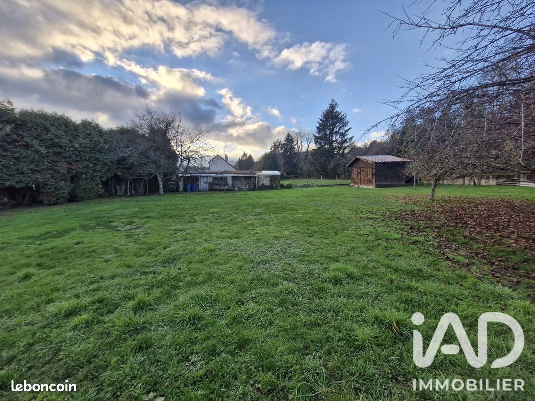 Terrain 1137 m² · à Sézanne · 1 137 m² · 45 000 €