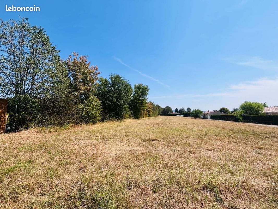 Terrain 776 m² Blan (image 4)