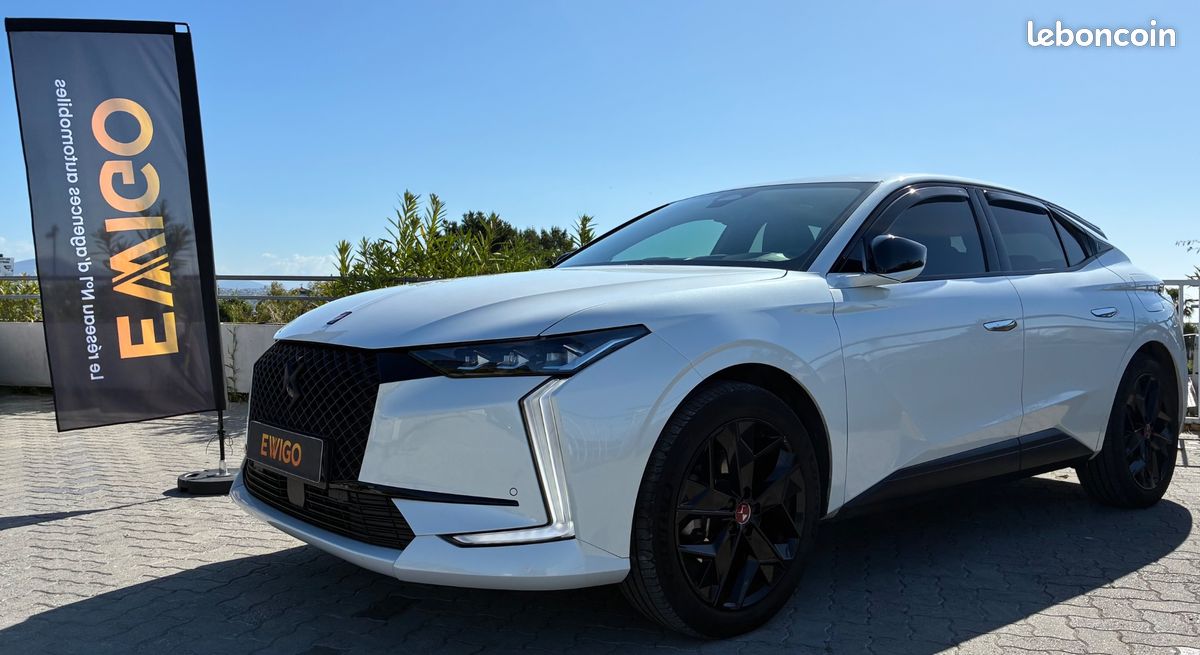 DS DS 4 E-TENSE 1.6 225ch HYBRID - PERFORMANCE LINE PLUS - BVA (image 1)