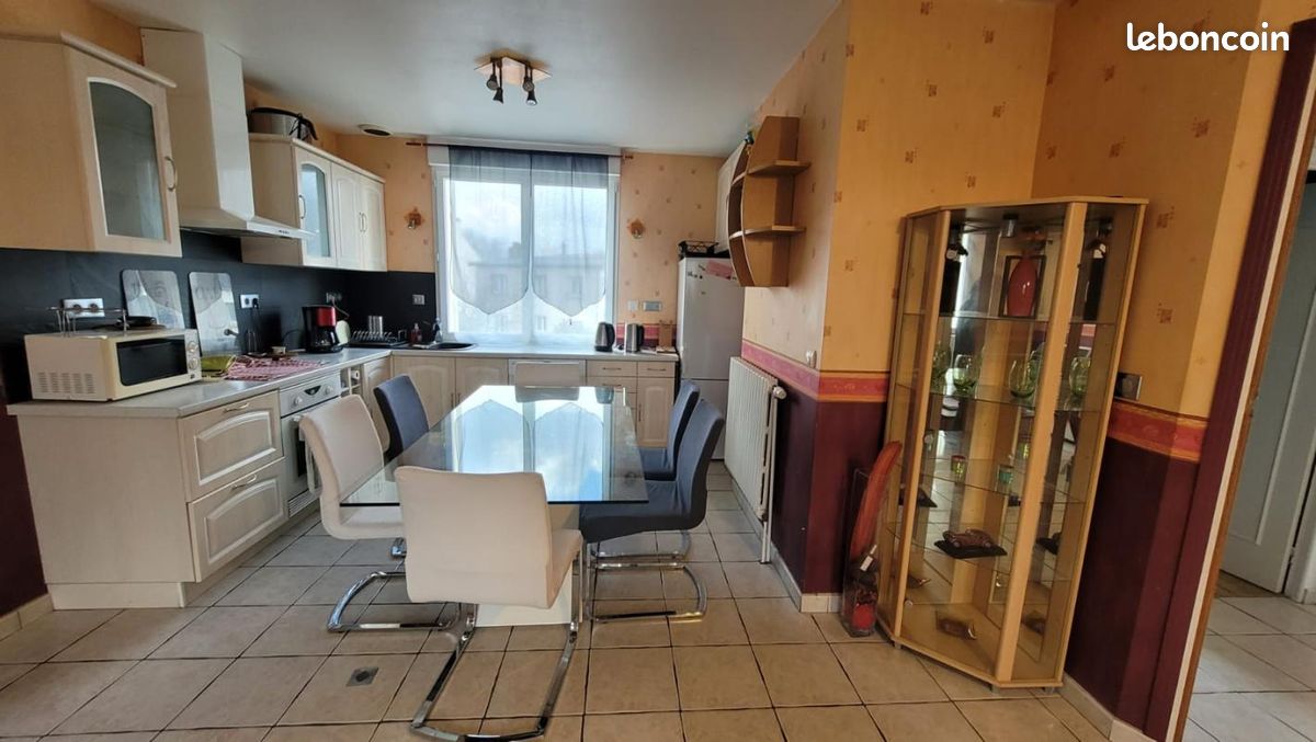 Maison 5 pièces 94 m² · à Brest · 94 m² · 1 380 €/mois