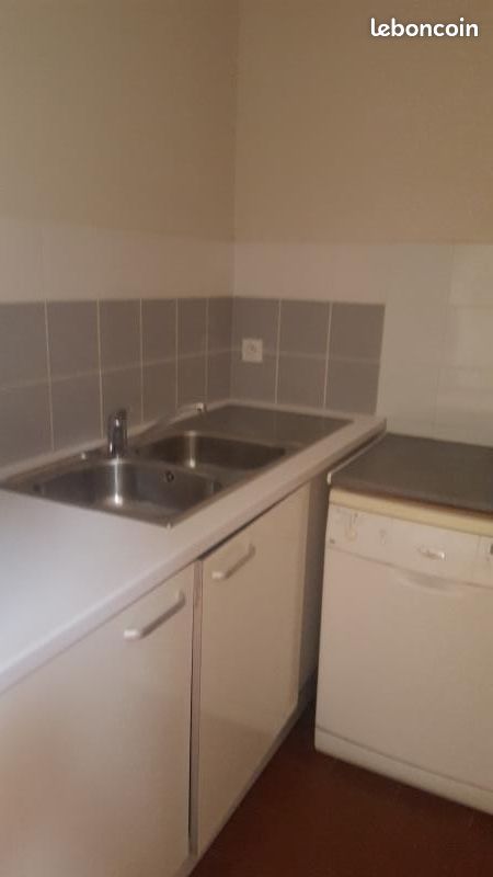 Appartement 3 pièces 62 m² · à Carcassonne · 62 m² · 550 €