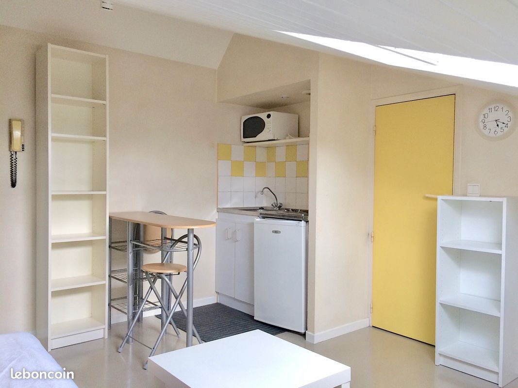 Appartement 1 pièce 20 m² · à Auch · 20 m² · 250 €