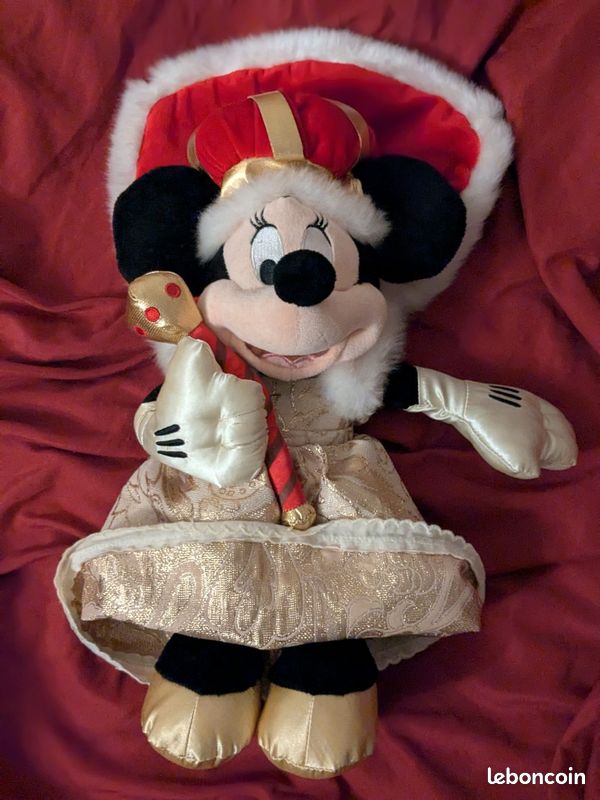 Minnie Peluche moyenne de collection 