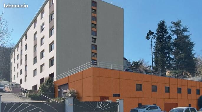Appartement 1 pièce 28 m² · à Saint-Étienne · 28 m² · 450 €