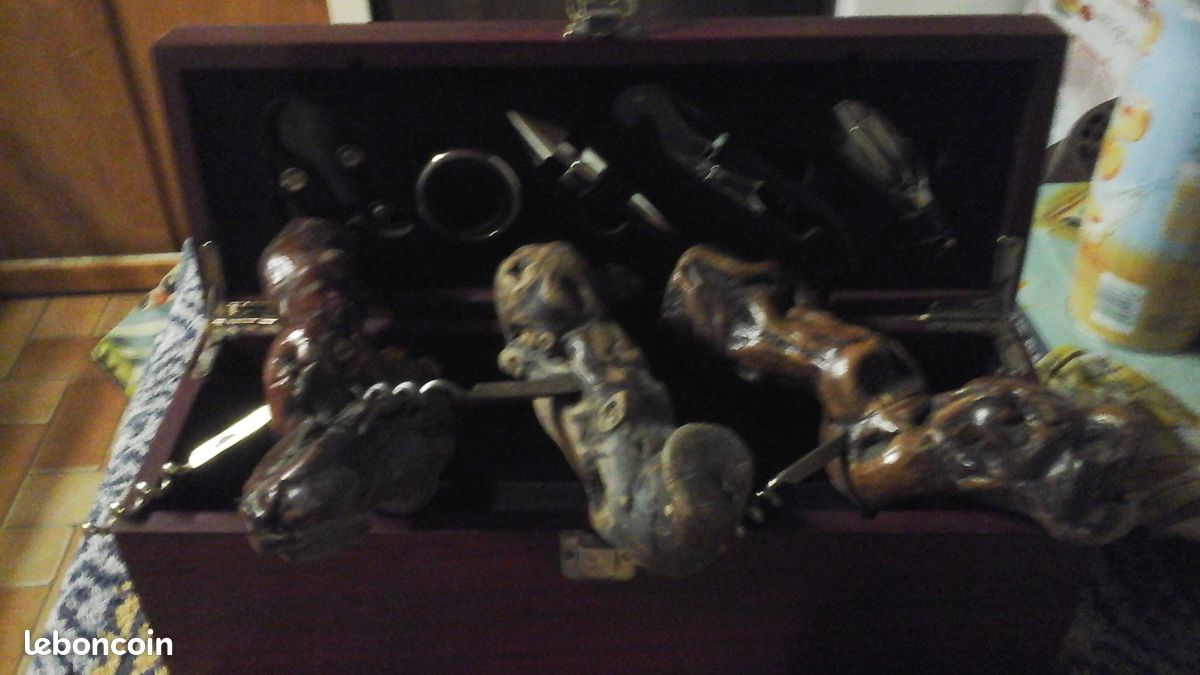Boîte a vin, et tire bouchon en bois (image 3)